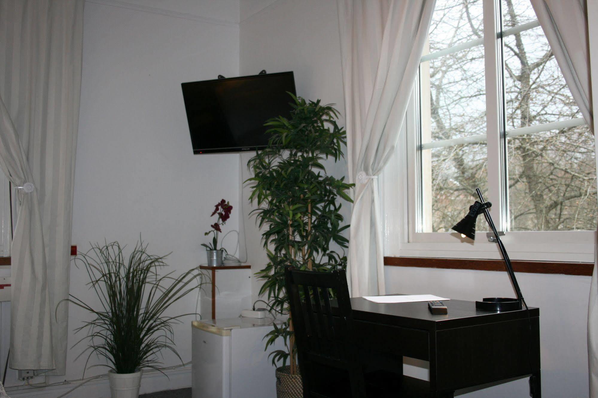 äppelviken 3*